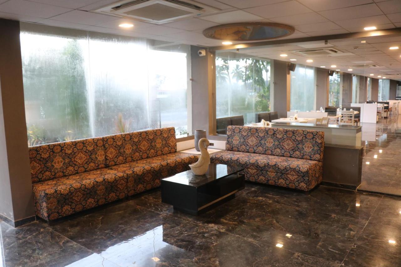 Nest Beacon Resort דמאן מראה חיצוני תמונה